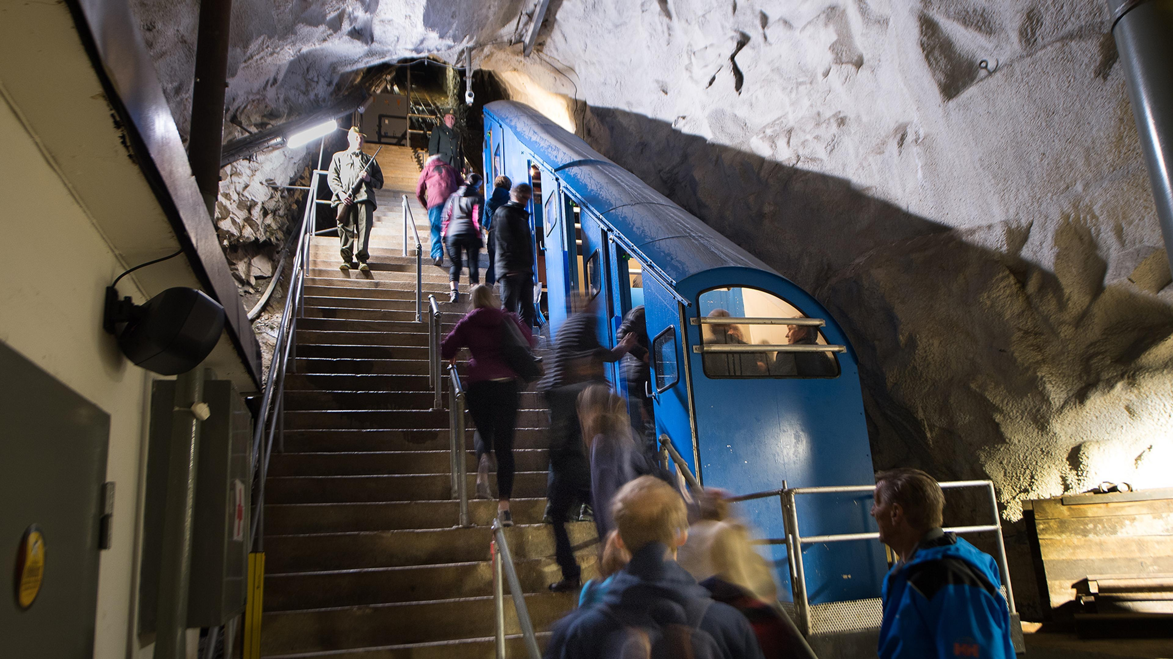 Gaustabanen inne i fjellet